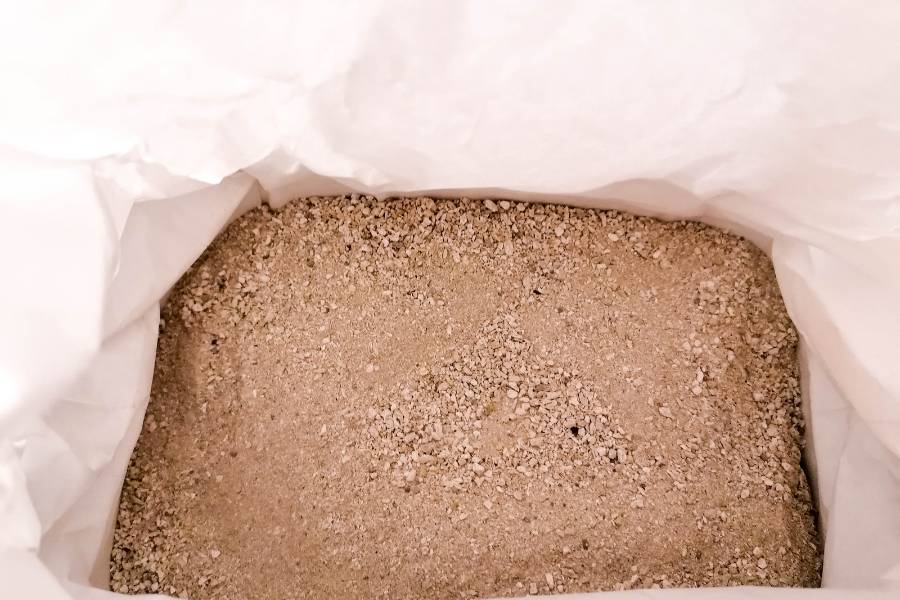 Human cremated ashes storage